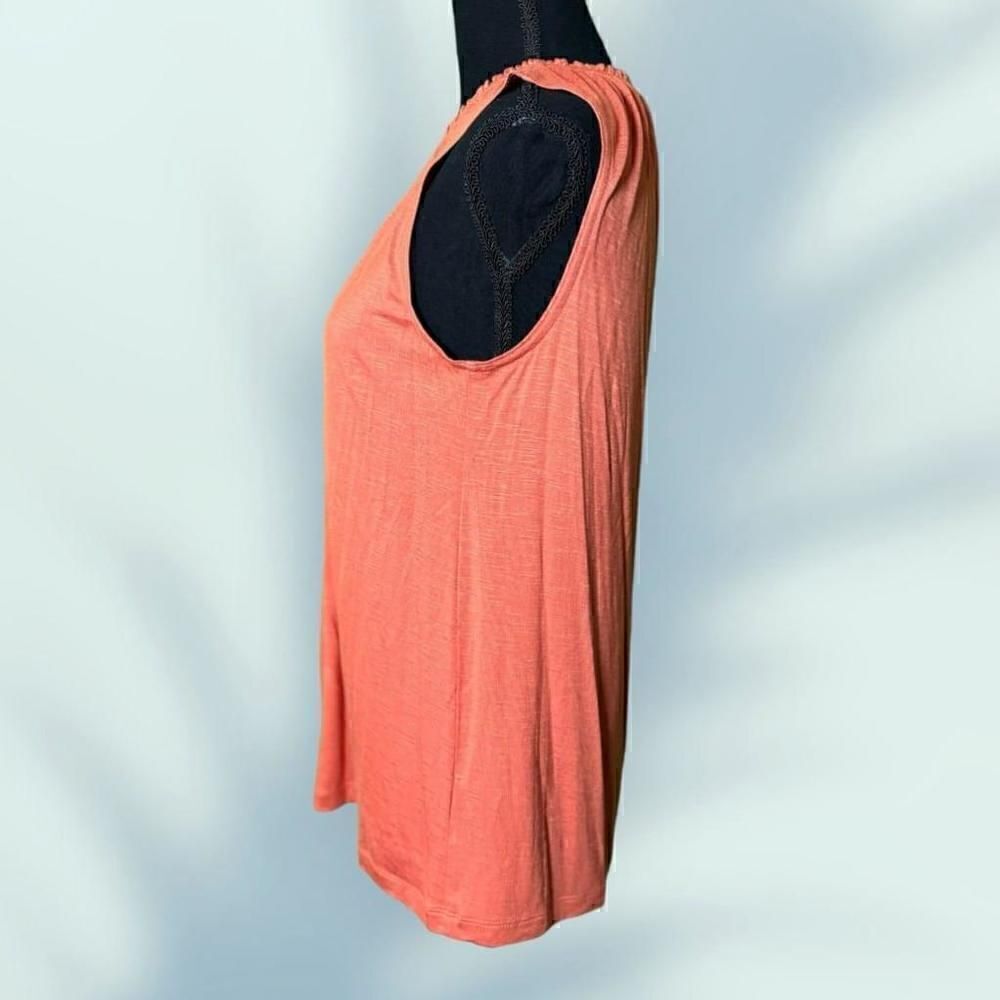 SIMPLY VERA VERA WANG women’s orange high ruffle neck sleeveless blouse - Picture 2 of 7